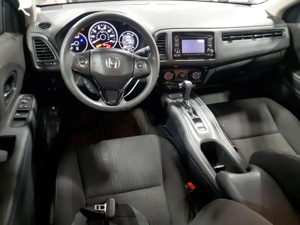 3CZRU6H3XJG706302 2018 HONDA HR-V - Image 8