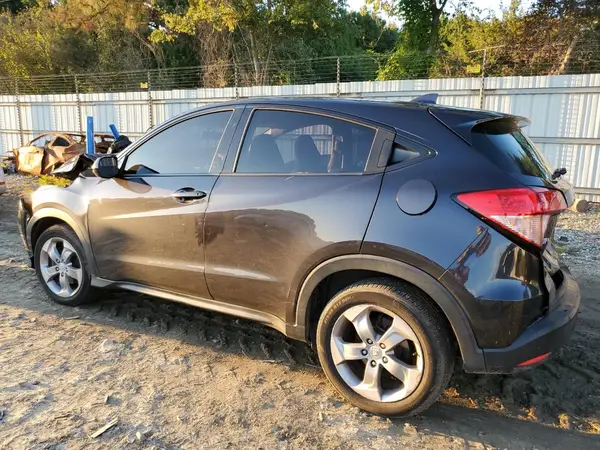 3CZRU6H3XJG708020 2018 HONDA HR-V - Image 2