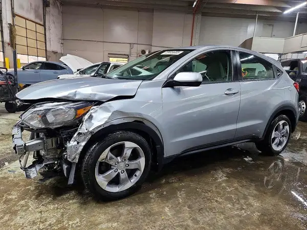 3CZRU6H3XJG713458 2018 HONDA HR-V - Image 1