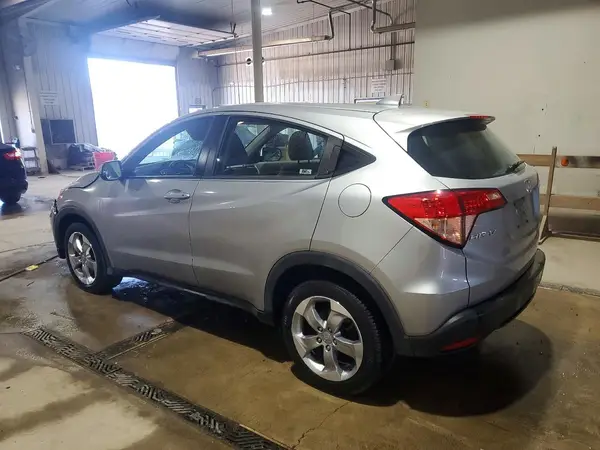 3CZRU6H3XJG714030 2018 HONDA HR-V - Image 2