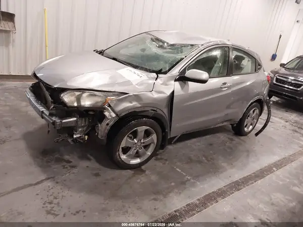 3CZRU6H3XJG719521 2018 HONDA HR-V - Image 2