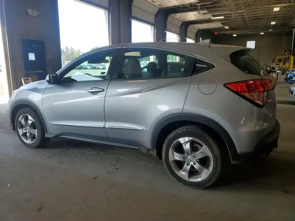 3CZRU6H3XJG723729 2018 HONDA HR-V - Image 2