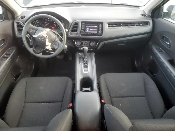 3CZRU6H3XJG726985 2018 HONDA HR-V - Image 8