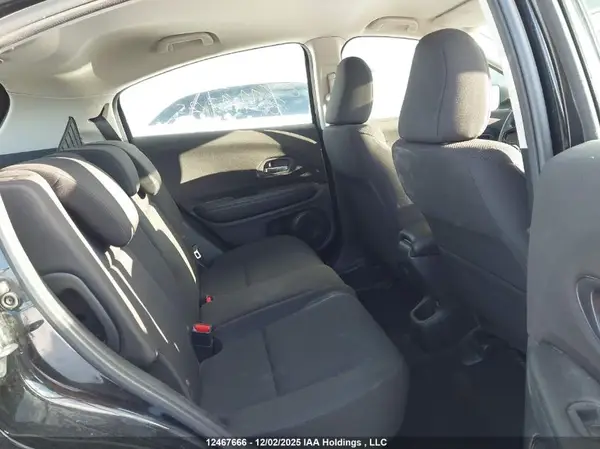 3CZRU6H3XJM101682 2018 HONDA HR-V - Image 8