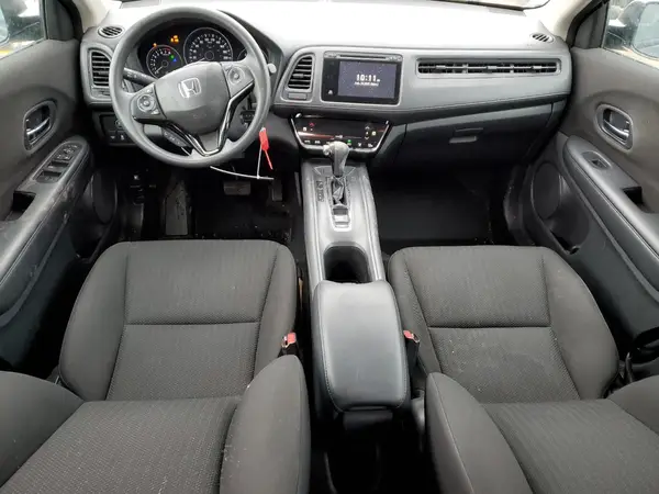 3CZRU6H3XJM108230 2018 HONDA HR-V - Image 8