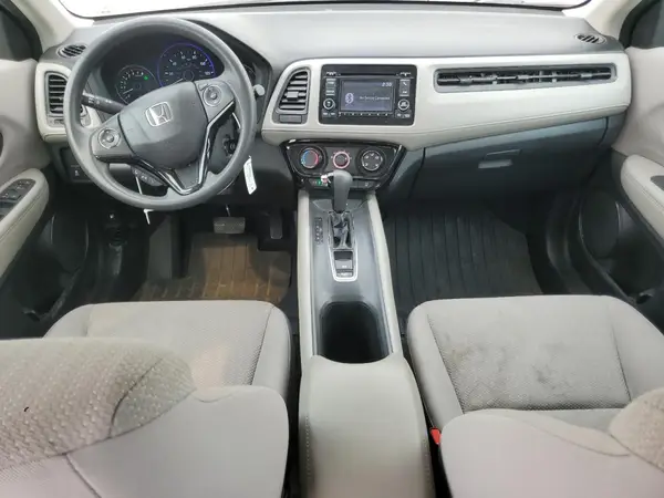 3CZRU6H3XJM703112 2018 HONDA HR-V - Image 8