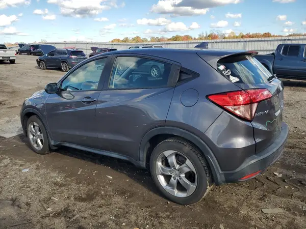 3CZRU6H3XJM710674 2018 HONDA HR-V - Image 2