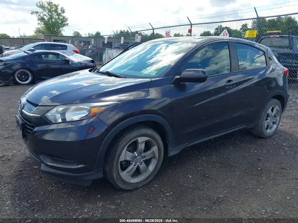 3CZRU6H3XJM732187 2018 HONDA HR-V - Image 2