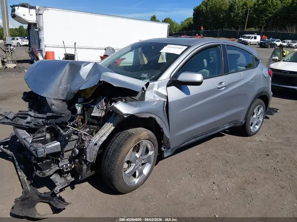 3CZRU6H3XKG704230 2019 HONDA HR-V - Image 2