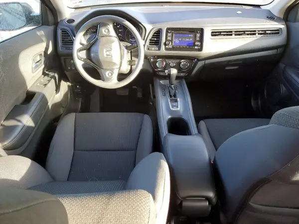 3CZRU6H3XKG705698 2019 HONDA HR-V - Image 8