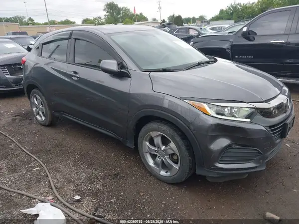 3CZRU6H3XKG706396 2019 HONDA HR-V - Image 1