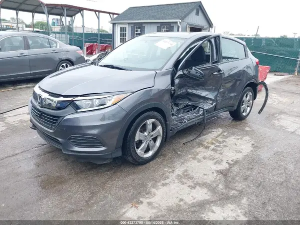 3CZRU6H3XKG713350 2019 HONDA HR-V - Image 2