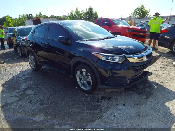 3CZRU6H3XKG720119 2019 HONDA HR-V - Image 1