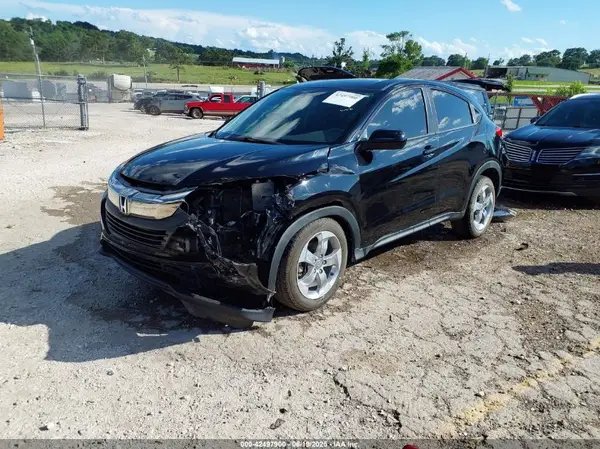 3CZRU6H3XKG720119 2019 HONDA HR-V - Image 2