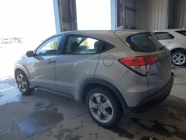 3CZRU6H3XKG722081 2019 HONDA HR-V - Image 2