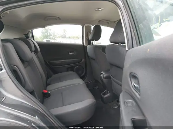 3CZRU6H3XKG724185 2019 HONDA HR-V - Image 8