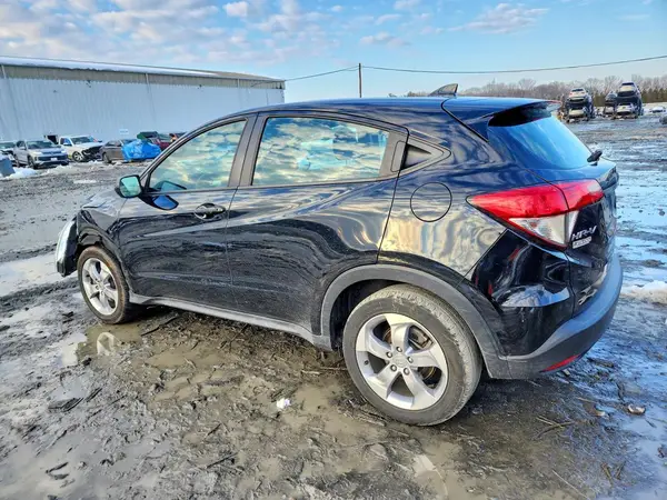 3CZRU6H3XKG724543 2019 HONDA HR-V - Image 2