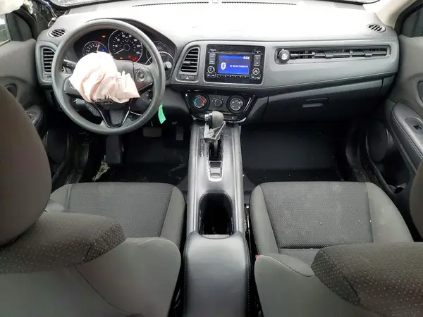 3CZRU6H3XKG725398 2019 HONDA HR-V - Image 8
