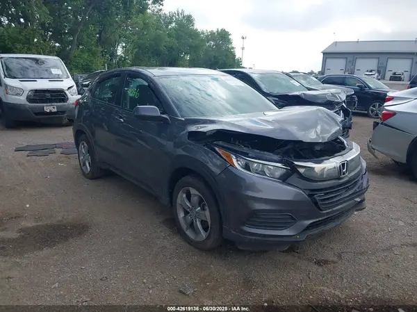 3CZRU6H3XKG725823 2019 HONDA HR-V - Image 1