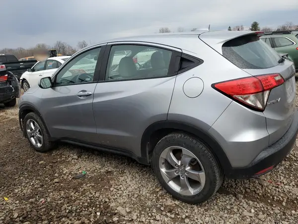 3CZRU6H3XKG731024 2019 HONDA HR-V - Image 2