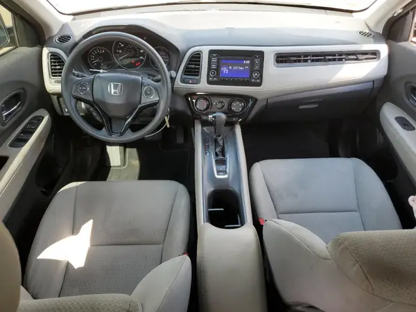 3CZRU6H3XKG731055 2019 HONDA HR-V - Image 8