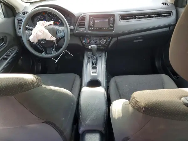 3CZRU6H3XKG734926 2019 HONDA HR-V - Image 8
