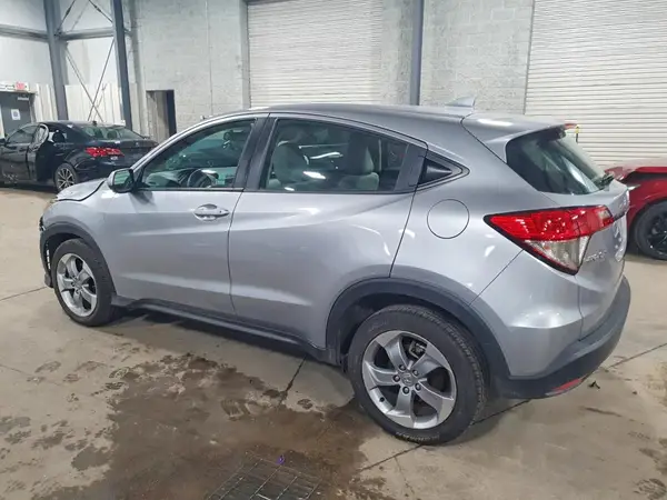3CZRU6H3XLG701670 2020 HONDA HR-V - Image 2