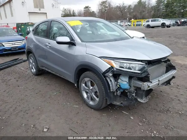 3CZRU6H3XLM709799 2020 HONDA HR-V - Image 1