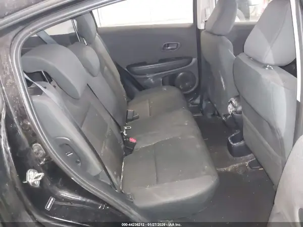 3CZRU6H3XLM714663 2020 HONDA HR-V - Image 8