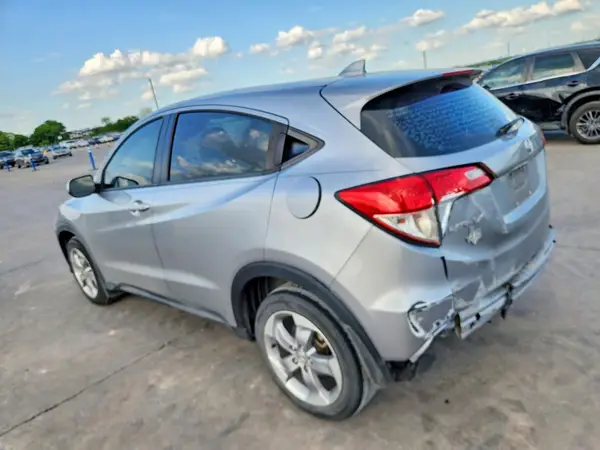 3CZRU6H3XLM715344 2020 HONDA HR-V - Image 2