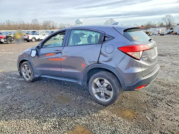3CZRU6H3XMM707231 2021 HONDA HR-V - Image 2