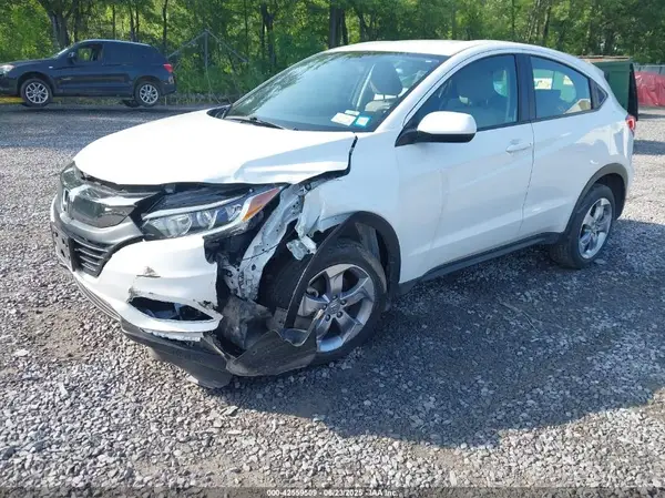 3CZRU6H3XMM716804 2021 HONDA HR-V - Image 2