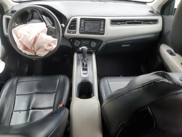 3CZRU6H3XMM722831 2021 HONDA HR-V - Image 8