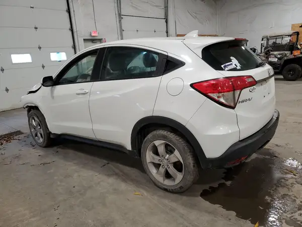 3CZRU6H3XMM734025 2021 HONDA HR-V - Image 2