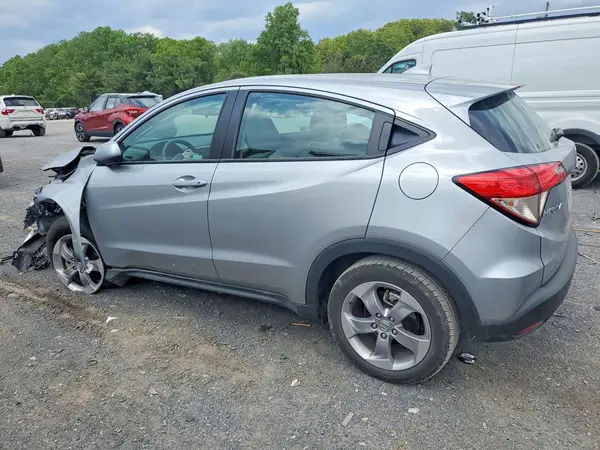 3CZRU6H3XMM755487 2021 HONDA HR-V - Image 2