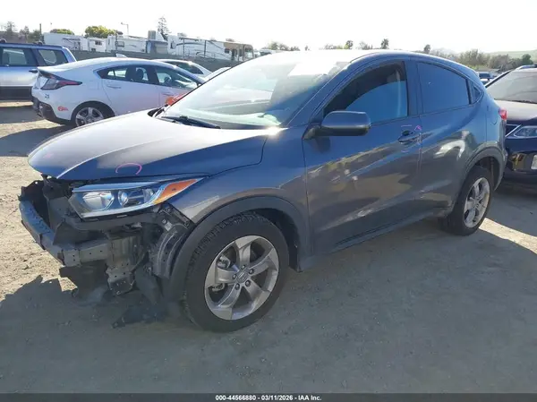 3CZRU6H3XMM756171 2021 HONDA HR-V - Image 2