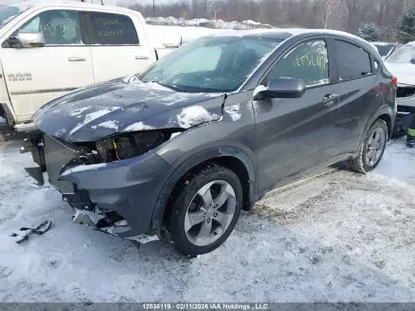 3CZRU6H3XNM104622 2022 HONDA HR-V - Image 2