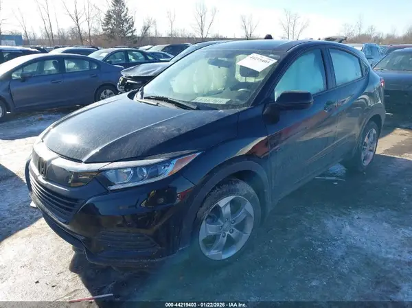3CZRU6H3XNM714083 2022 HONDA HR-V - Image 2