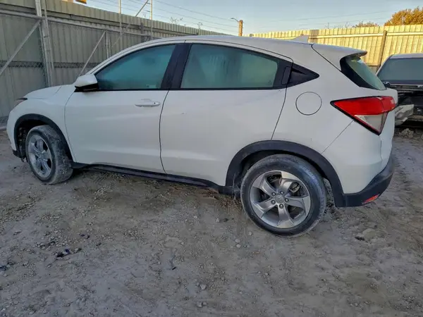 3CZRU6H3XNM717713 2022 HONDA HR-V - Image 2