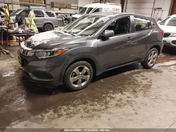 3CZRU6H3XNM754406 2022 HONDA HR-V - Image 2