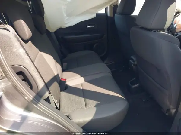 3CZRU6H3XNM754535 2022 HONDA HR-V - Image 8