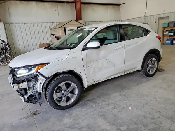 3CZRU6H3XNM756947 2022 HONDA HR-V - Image 1