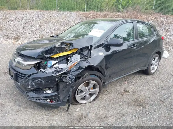 3CZRU6H3XNM759251 2022 HONDA HR-V - Image 2