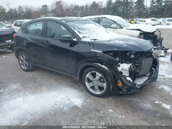 3CZRU6H3XNM759329 2022 HONDA HR-V - Image 1