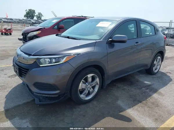 3CZRU6H3XNM763221 2022 HONDA HR-V - Image 2