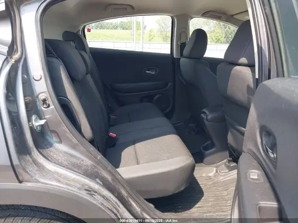 3CZRU6H3XNM763221 2022 HONDA HR-V - Image 8