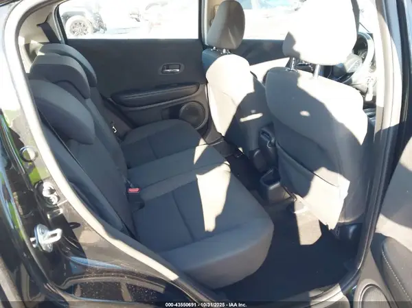 3CZRU6H3XNM766331 2022 HONDA HR-V - Image 8