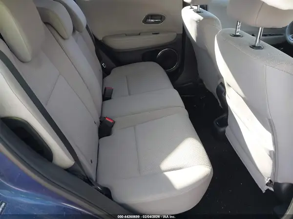 3CZRU6H50GM743869 2016 HONDA HR-V - Image 8
