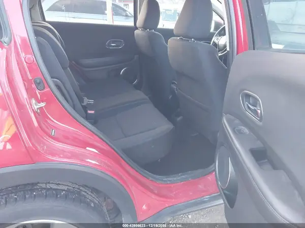 3CZRU6H50GM756881 2016 HONDA HR-V - Image 8