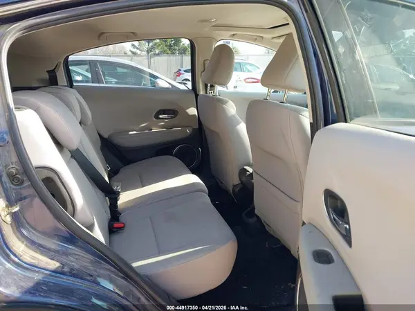 3CZRU6H50HG704358 2017 HONDA HR-V - Image 8